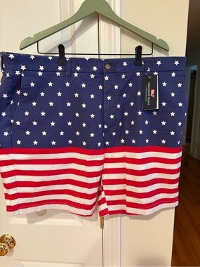 Vineyard Vines USA Flag Red, White, &. Blue Print Shorts
